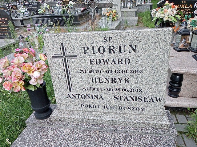 Edward Piorun 1925 Oleszno - Grobonet - Wyszukiwarka osób pochowanych